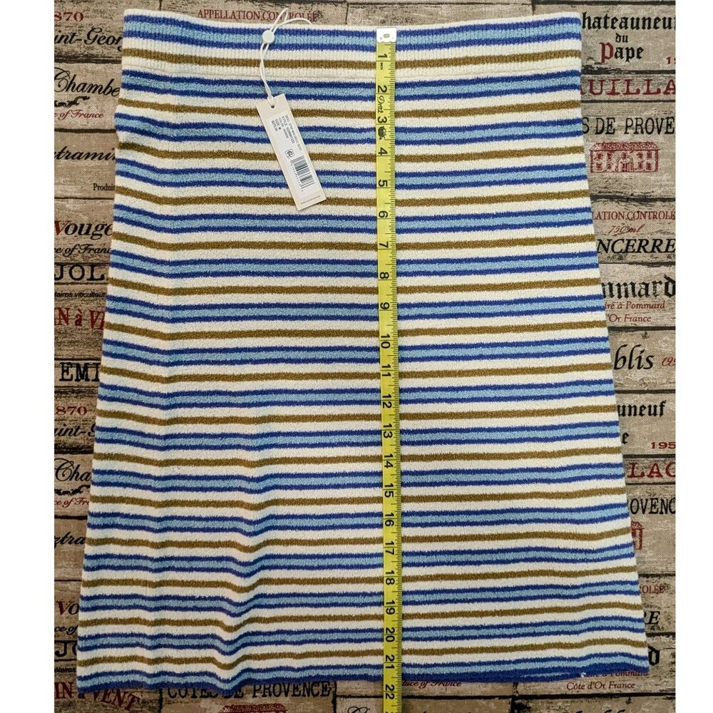 Short pull-on bouclé skirt - fun multi-colour - US M